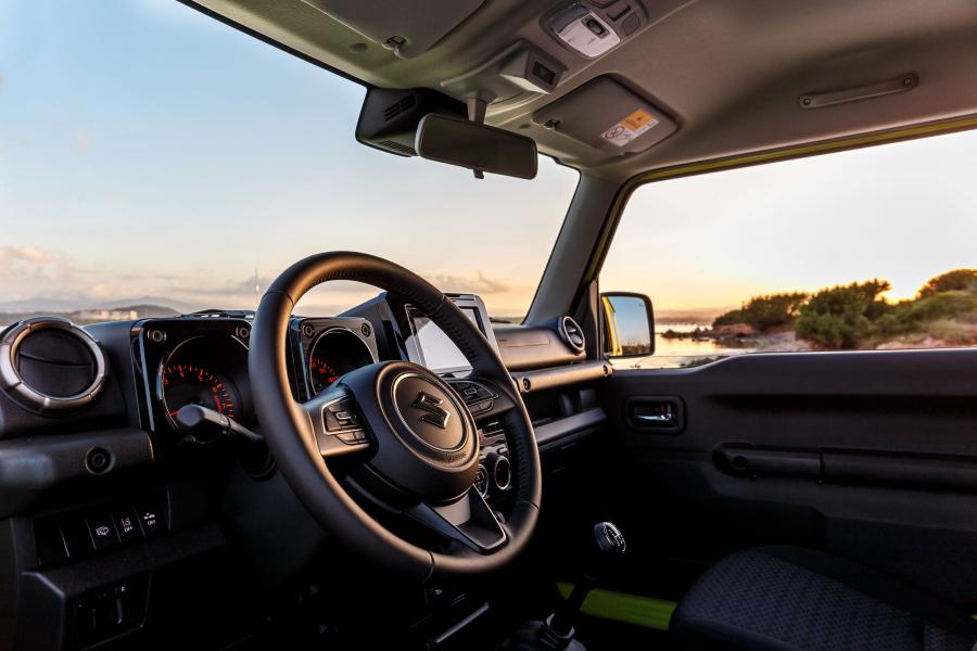  Suzuki Jimny AllGrip 2018 года  (WW) (фото 31 из 40)